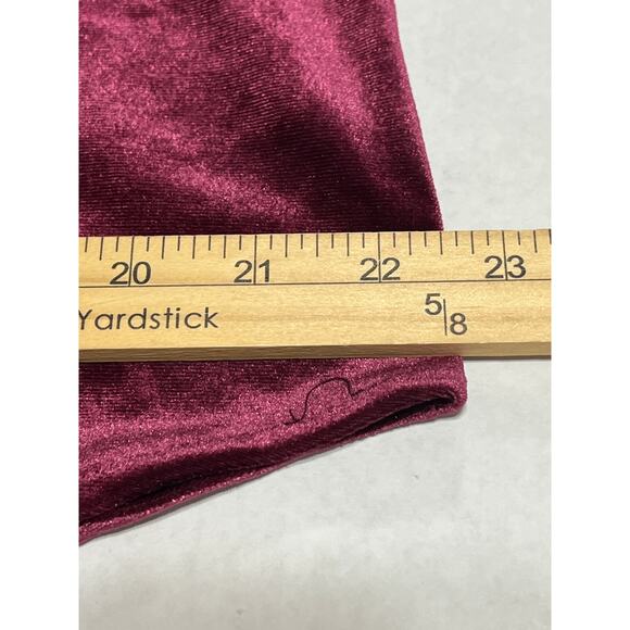 Old Navy Women's Velvet Velour Sleeveless Top Shirt Red Oversized Size Medium - Picture 13 of 13